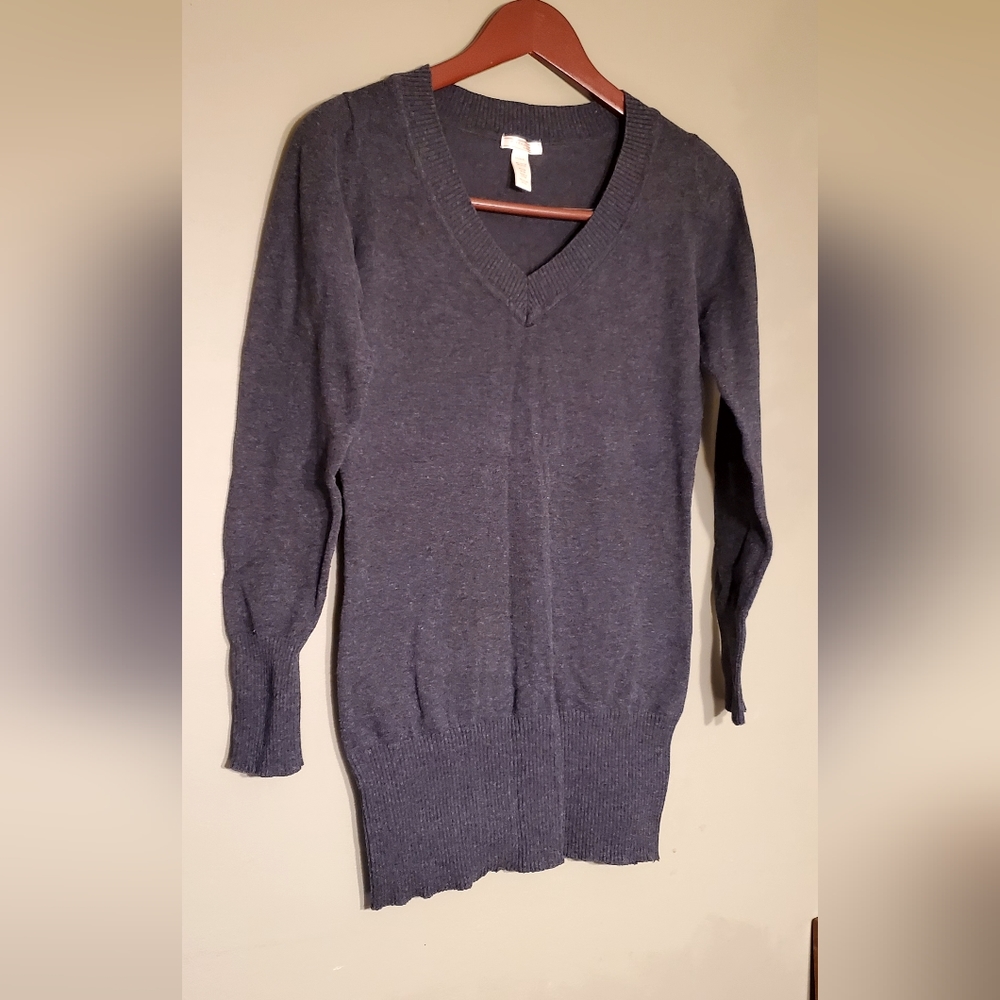 Ambiance Apparel Grey V-neck Sweater